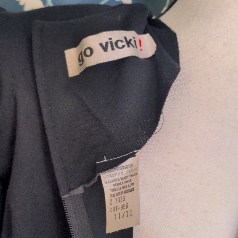 80s Goth Prom Dress By go vicki! - Picture 6 of 6